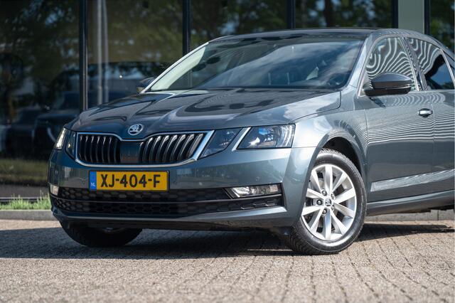 Skoda OCTAVIA 1.0 TSI 115pk DSG | Navi | Camera | Apple CarPlay | Stoelverw. | PDC