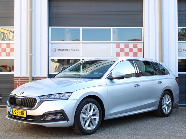 Skoda OCTAVIA Combi 1.0 e-TSI 110PK Automaat Business Edition /NAVI/17'LM/PDC/LED/Keyless/Lane assist/Trekhaak/DAB+/Cruise control/NAP! 1e eig!
