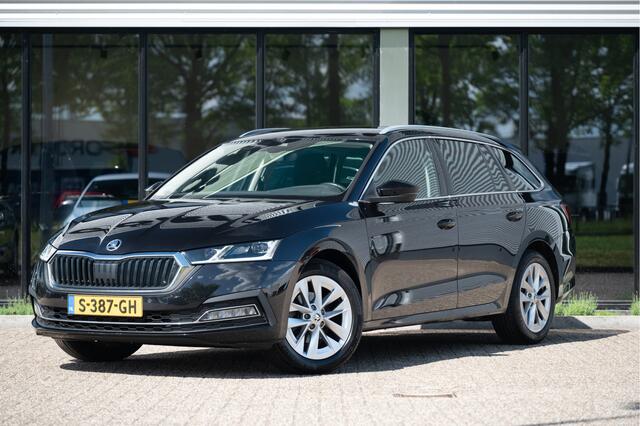 Skoda OCTAVIA Combi 2.0 TDI 150pk Style DSG | Elek. Trekhaak | Navi | Camera | ACC | Apple CarPlay