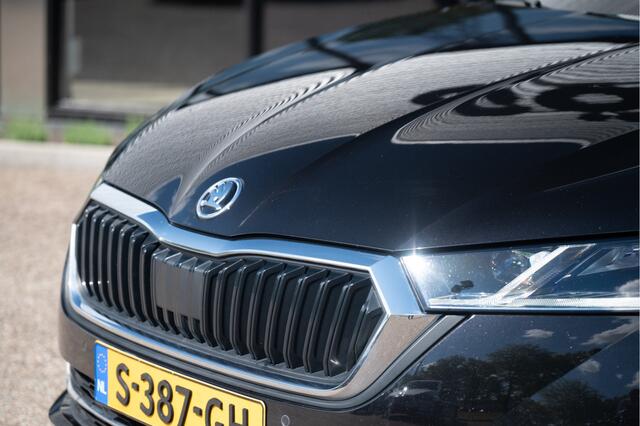 Skoda OCTAVIA Combi 2.0 TDI 150pk Style DSG | Elek. Trekhaak | Navi | Camera | ACC | Apple CarPlay