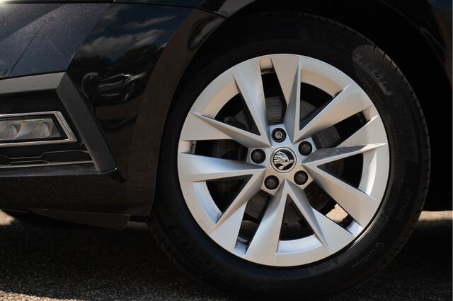 Skoda OCTAVIA Combi 2.0 TDI 150pk Style DSG | Elek. Trekhaak | Navi | Camera | ACC | Apple CarPlay