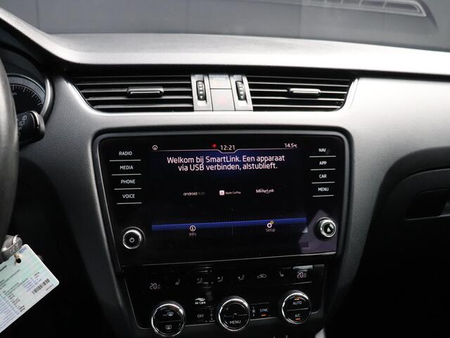 Skoda OCTAVIA Combi 1.0 TSI Greentech Ambition Business | DSG | STOELVERW. | PDC | APPLE CARPLAY | CRUISE | NAVI |