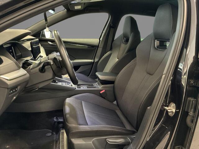 Skoda OCTAVIA Combi 1.0 e-TSI 110pk DSG Business Edition · Apple/Android Car Play · Wegklapbare Trekhaak · Navigatie · Stoelverwarming · Cruise Control · Garantie t/m 07-01-2028 of 100.000km