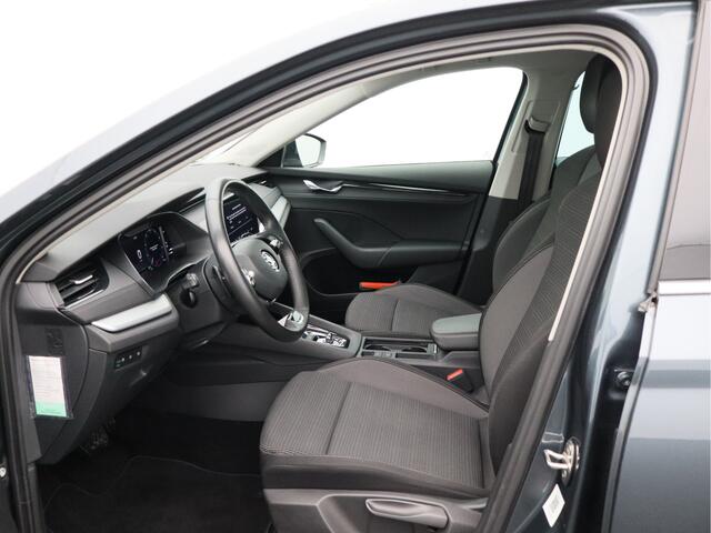 Skoda OCTAVIA Combi 1.5 e-TSI Business Edition/ automaat!