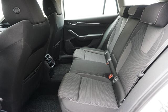 Skoda OCTAVIA Combi 1.0 TSI Business|Dealeronderhouden|Trekhaak|1eEig. Rijklaarprijs!!