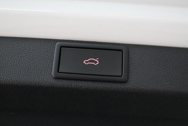 Skoda OCTAVIA Combi 1.0 TSI Business Edition Navigatie | Climate Control | Lichtemetalen velgen | Cruise Control