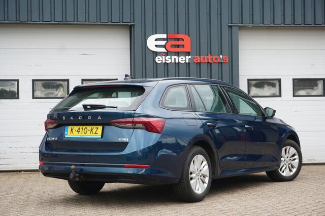 Skoda OCTAVIA Combi 1.0 e-TSI AUTOMAAT Business Edition | TREKHAAK | ACC |