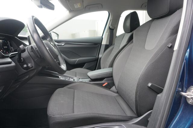 Skoda OCTAVIA Combi 1.0 e-TSI Automaat Edition | TREKHAAK | ADAPT. CRUISE | CARPLAY |