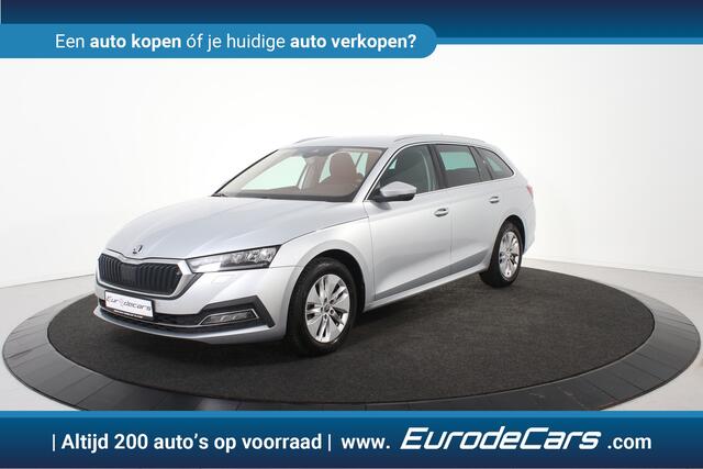 Skoda OCTAVIA Combi 1.0 e-TSI Ambition DSG *1ste eigenaar*Navigatie*Stoelverwarming*Trekhaak*