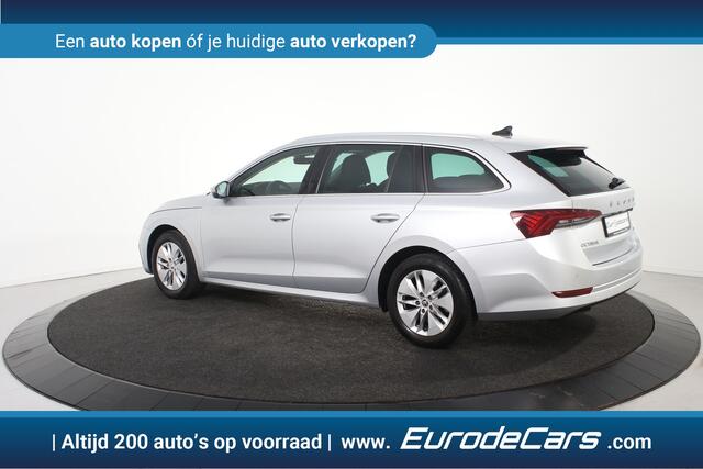 Skoda OCTAVIA Combi 1.0 e-TSI Ambition DSG *1ste eigenaar*Navigatie*Stoelverwarming*Trekhaak*