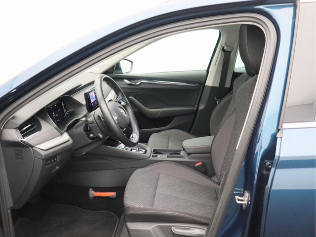 Skoda OCTAVIA Combi 1.0 e-TSI Business Edition Plus/ automaat/ zeer mooi!