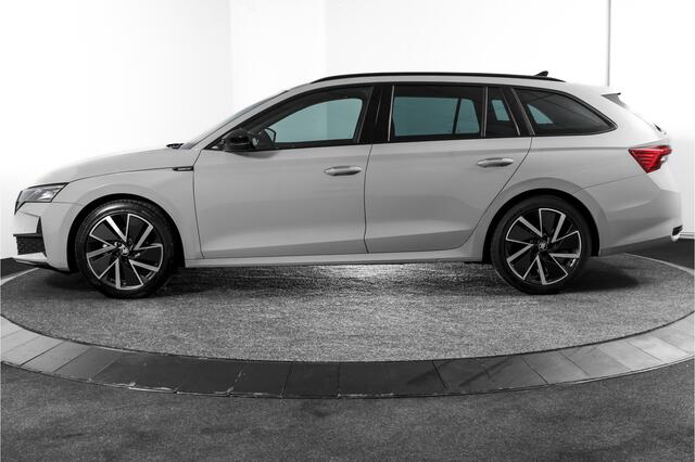Skoda OCTAVIA Combi 1.5 TSI MHEV 150 PK Sportline Tour | Elek. Trekhaak | Matrix Led | Adapt. Cruise | Winterpakket | 13 inch Navi | Camera | NAV + App. Connect | ECC | Elek. Klep | LM 18" |