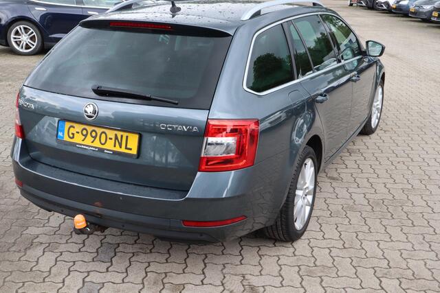 Skoda OCTAVIA Combi 1.6 TDI Greentech Ambition Business | BTW Auto | Trekhaak | Navigatie | Cruise control | Climate Control
