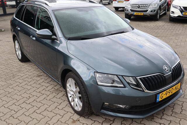 Skoda OCTAVIA Combi 1.6 TDI Greentech Ambition Business | BTW Auto | Trekhaak | Navigatie | Cruise control | Climate Control