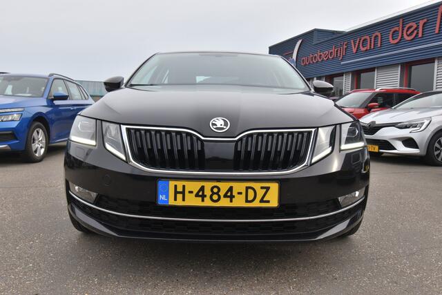 Skoda OCTAVIA 1.0 TSI Greentech Business Edition ,TREKHAAK , CLIMATR , CR CONTR , NAVI , LED KOPL , LMV18 ,