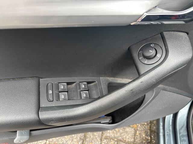 Skoda OCTAVIA Combi 1.0 TSI Greentech Business Edition