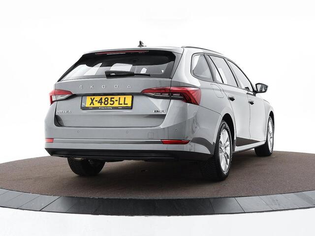 Skoda OCTAVIA combi 1.5 150 pk TSI e-TEC Business Edition · Apple/Android Car Play · Navigatie · P-Sensoren · Elek. Achterklep · 16'' Inch · Garantie t/m 11-01-2028 of 100.000km