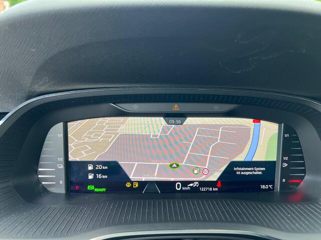 Skoda OCTAVIA Combi 1.4 TSI iV PHEV Sportline Business pano, virtual cockpit, memory, elek achterklep