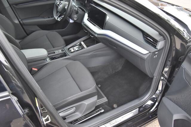 Skoda OCTAVIA Combi 1.0 e-TSI Sport Business , VIRTUAL COCKPIT , CR CONTR , NAVI , LMV17 , PDC A , CLIMATR ,