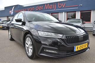 skoda-octavia-combi-1.0-e-tsi-sport