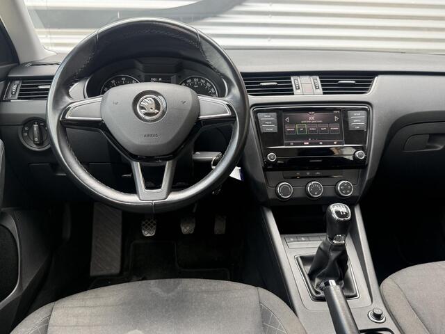 Skoda OCTAVIA Combi 1.2 TSI Greentech Ambition Businessline 1e Eigenaar|Airco|Trekhaak|Elek ramen|Isofix|APK tot 04-2027