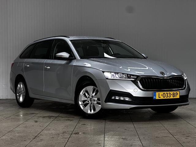 Skoda OCTAVIA Combi 1.0 e-TSI Ambition/ Automaat!/ LED Koplampen/ Apple+android/ DAB+/ Virtual Cockpit/ Stoelverw./ Clima/ Navi/ Cruise/ Bluetooth/ Multi.LEDER.Stuur/ Elek.Pakket/ Isofix/ PDC Achter.