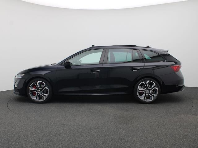 Skoda OCTAVIA Combi 2.0 TSI RS 245PK DSG Panoramadak, Trekhaak, Virtual Pedal, Achteruitrijcamera, 19" LM Velgen, Adaptieve Cruise Control, Stoelverwarming, Keyless