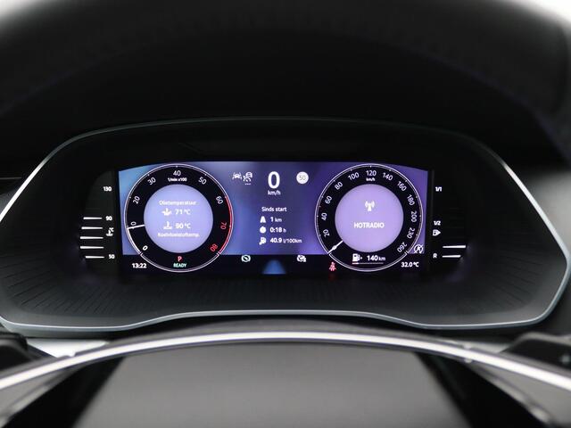 Skoda OCTAVIA Combi 1.5 TSI MHEV Business Edition Plus 150PK DSG Matrix led, Trekhaak, Achteruitrijcamera, Keyless, Virtual Pedal, Stoelverwarming, 17" LM Velgen, Adaptieve Cruise Control