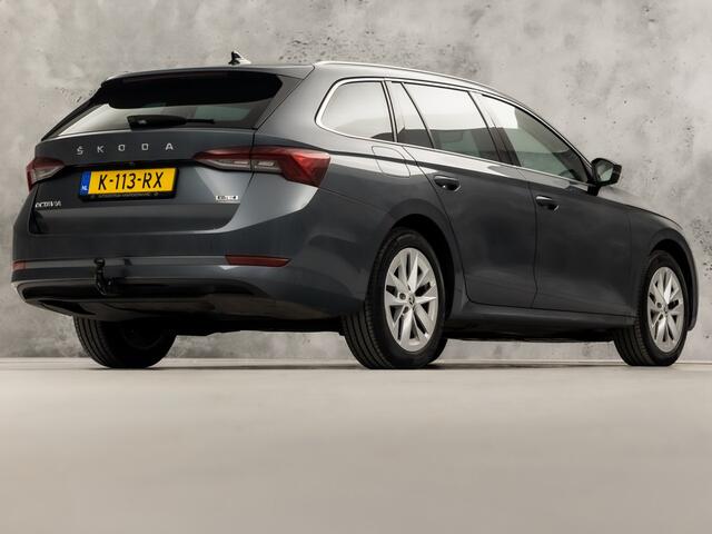 Skoda OCTAVIA Combi 1.0 e-TSI Sport Automaat (VIRTUAL COCKPIT, 1e EIGENAAR, APPLE CARPLAY, GROOT NAVI, STOELVERWARMING, SPORTSTOELEN, CAMERA, GETINT GLAS, NIEUWSTAAT)