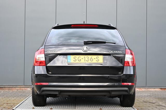 Skoda OCTAVIA Combi 1.0 TSI Greentech Ambition Business
