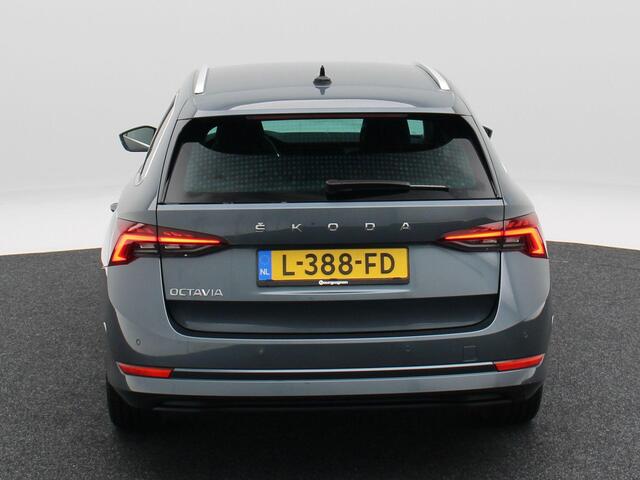Skoda OCTAVIA Combi 1.0 TSi 110 Pk Business Edition | Cruise Control | Parkeersensoren | Climatronic | Navigatie | CarPlay | 18 Inch | 72.311 Km !!