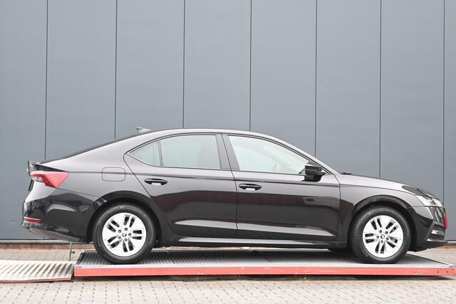 Skoda OCTAVIA 1.0 TSI Sport Business