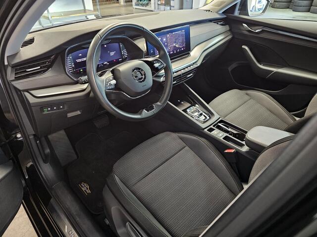 Skoda OCTAVIA Combi 1.4 TSI iV PHEV Business Edition | Stoelverwarming | Carplay | Led | Navi |