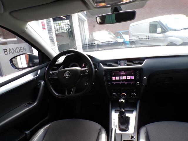 Skoda OCTAVIA Combi 1.0 TSI Greentech Ambition Business GOED ONDERHOUDEN AUTOMAAT AIRCO
