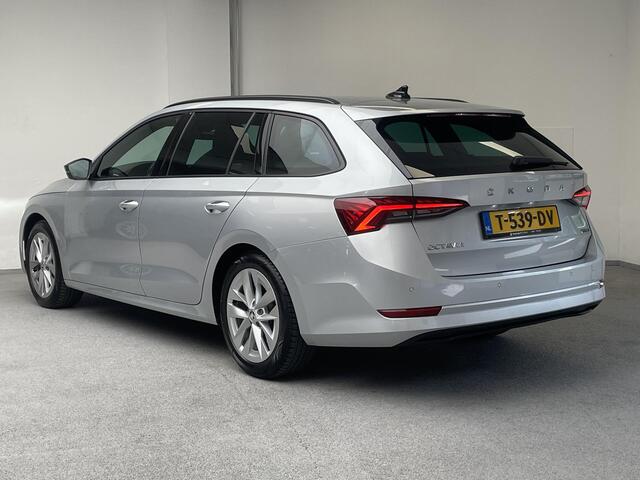 Skoda OCTAVIA Combi 1.0 e-TSI Sport Business | TREKHAAK | ACC | STOELVERWARMING |