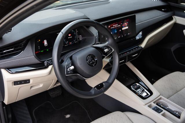 Skoda OCTAVIA Combi 1.4 TSI iV PHEV Style , Memory, Carplay, Stoel/stuurverwarming,