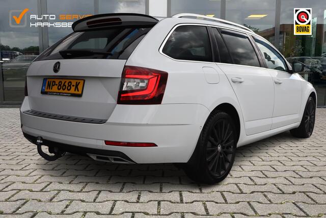 Skoda OCTAVIA Combi 1.0 TSI Greentech Style Business | Pano | Trekhaak | Winter Pakket |