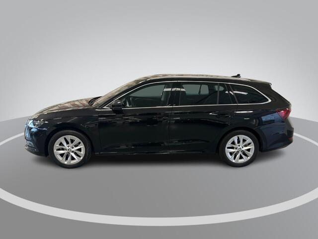 Skoda OCTAVIA Combi 1.0 e-TSI 110pk DSG Business Edition · Inklap. Trekhaak · Keyless · Elek. Achterklep · Stoelverwarming · ACC · Garantie t/m 29-05-2028 of 100.000km
