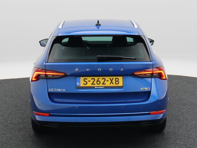 Skoda OCTAVIA Combi 1.5 e-TSi 150 Pk Business Edition Plus | Stoelverwarming | Adaptive Cruise | Navigatie | CarPlay | 17 Inch | 28.603 Km !!