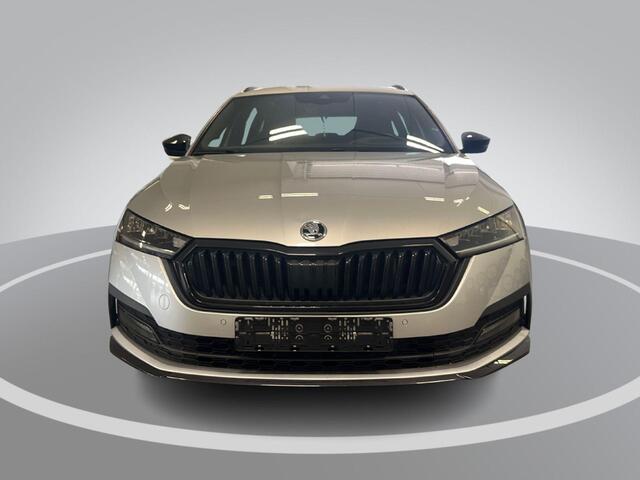 Skoda OCTAVIA 1.4 TSI iV PHEV 204pk DSG · Keyless · Elek. Achterklep · Apple/Android Car Play · ACC · Stoelverwarming · Draadloze Telefoonlader ·