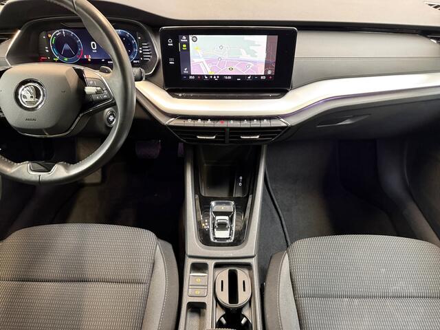 Skoda OCTAVIA Combi 1.4 TSI iV PHEV Business Edition Plus I Camera I Carplay I Cruise Control I Stoelverwarming