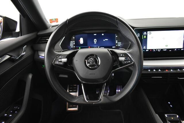 Skoda OCTAVIA 1.0 e-TSI Sport Business Trekh Virtual Stoelverwarming