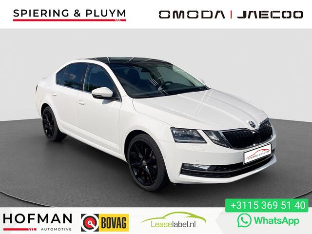 Skoda OCTAVIA 1.0 TSI Greentech Style Business Pano | Stoel verw. | Clima | Pkr sensoren |