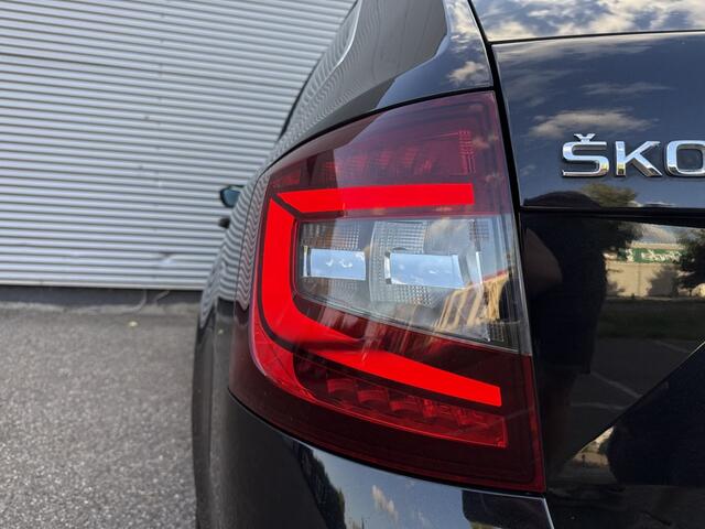 Skoda OCTAVIA Combi 1.4 TSI Grt Sty. Bns NAP Pano Led Camera Trekhaak Canton ACC