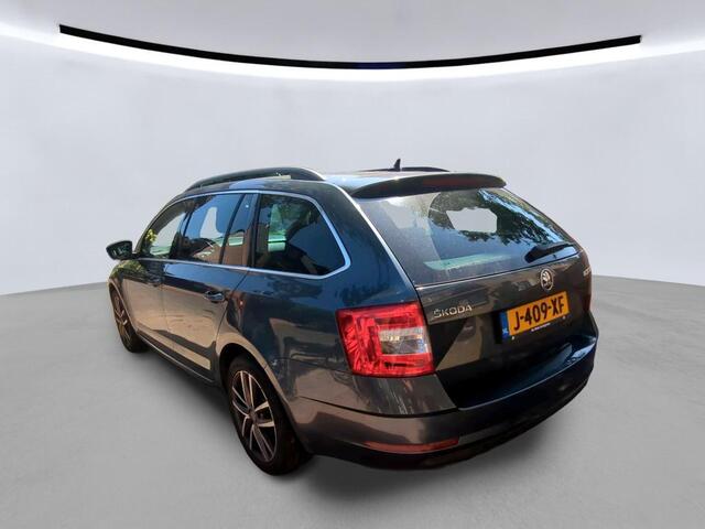 Skoda OCTAVIA Combi 1.0 TSI Greentech Business Edition NL-AUTO | NAVI | LEDER