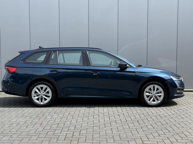 Skoda OCTAVIA Combi 1.4 TSI iV Business Carplay Plug-in stoelverw.