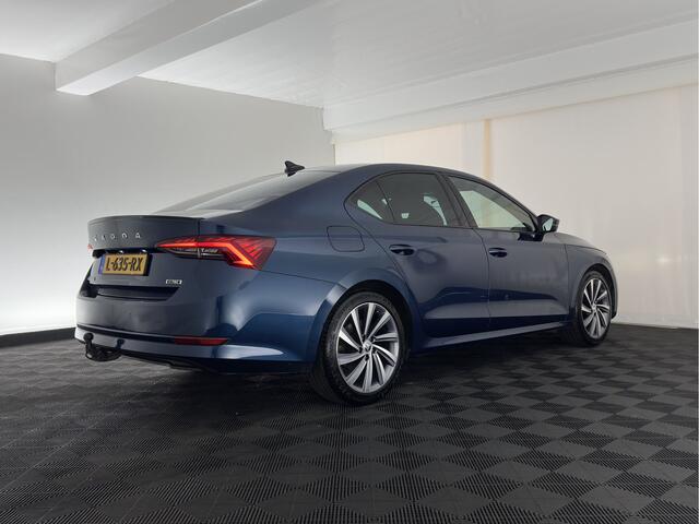 Skoda OCTAVIA 1.0 e-TSI Sport Business Aut. *FULL-LED | DIGI-COCKPIT | ADAPTIVE-CRUISE | COMFORT-SEATS | NAVI-FULLMAP | CARPLAY | SHIFT-PADDLES | ECC | PDC | 18''ALU | TOWBAR*