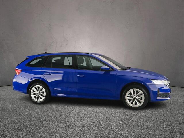 Skoda OCTAVIA Combi 1.5 TSI MHEV Business Edition Plus 150pk DSG Automaat, Adaptive cruise control, Stoelverwarming, Stuurverwarming, Achteruitrijcamera, Navigatie, Elektrische achterklep, App-connect