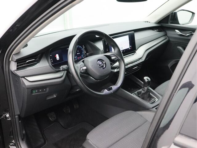 Skoda OCTAVIA Combi 1.0 TSI Business Edition/ mooie auto!