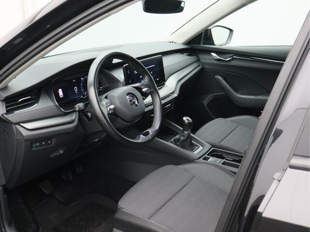 Skoda OCTAVIA Combi 1.0 TSI Business Edition/ mooie auto!